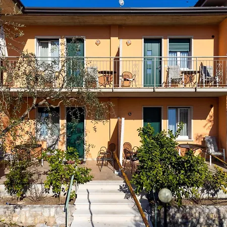 Apartment Da Costanza *